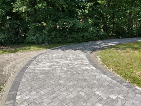 16 Skytop Road Lebanon Twp NJ 07853