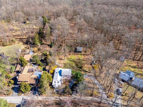 16 Skytop Road Lebanon Twp NJ 07853