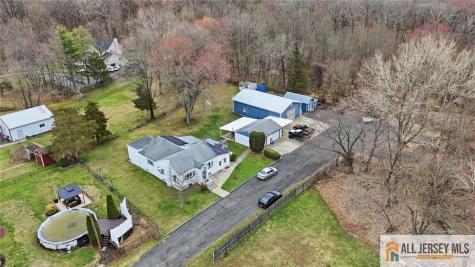 251 Matchaponix Avenue Monroe NJ 08831