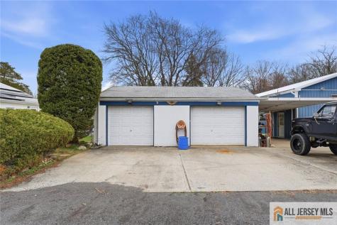 251 Matchaponix Avenue Monroe NJ 08831