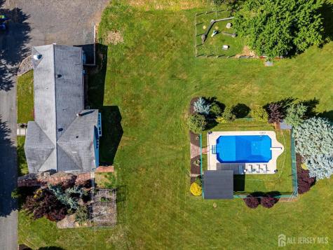 327 Summer Road Branchburg NJ 08853