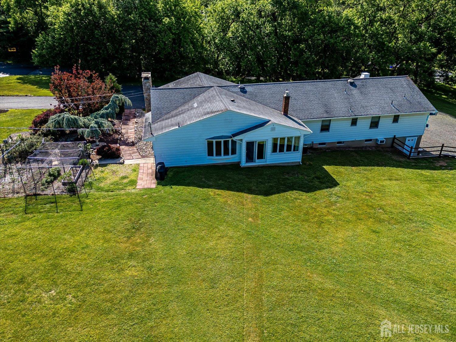 327 Summer Road Branchburg NJ 08853