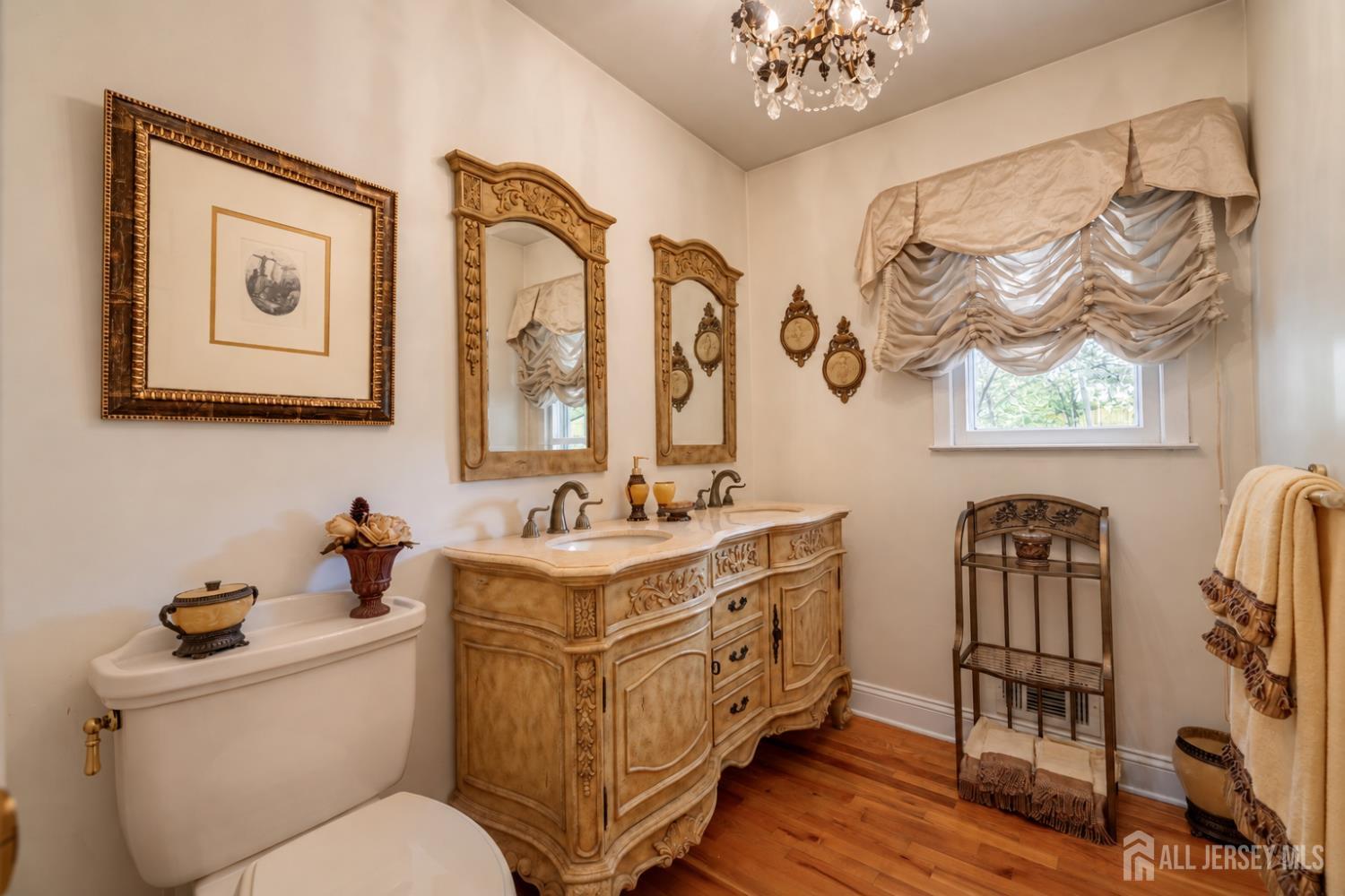 15 Cherokee Road East Brunswick NJ 08816