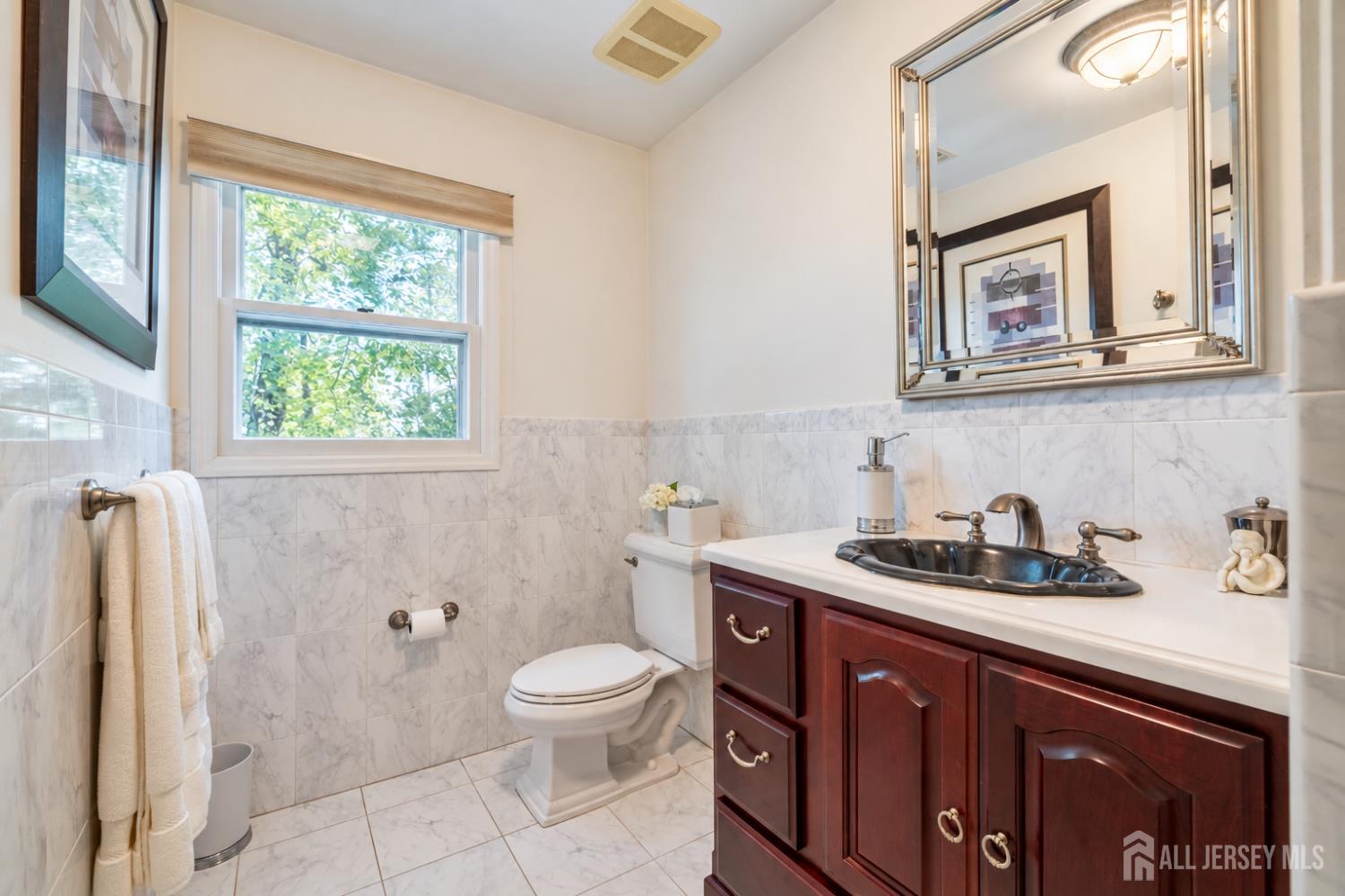 15 Cherokee Road East Brunswick NJ 08816