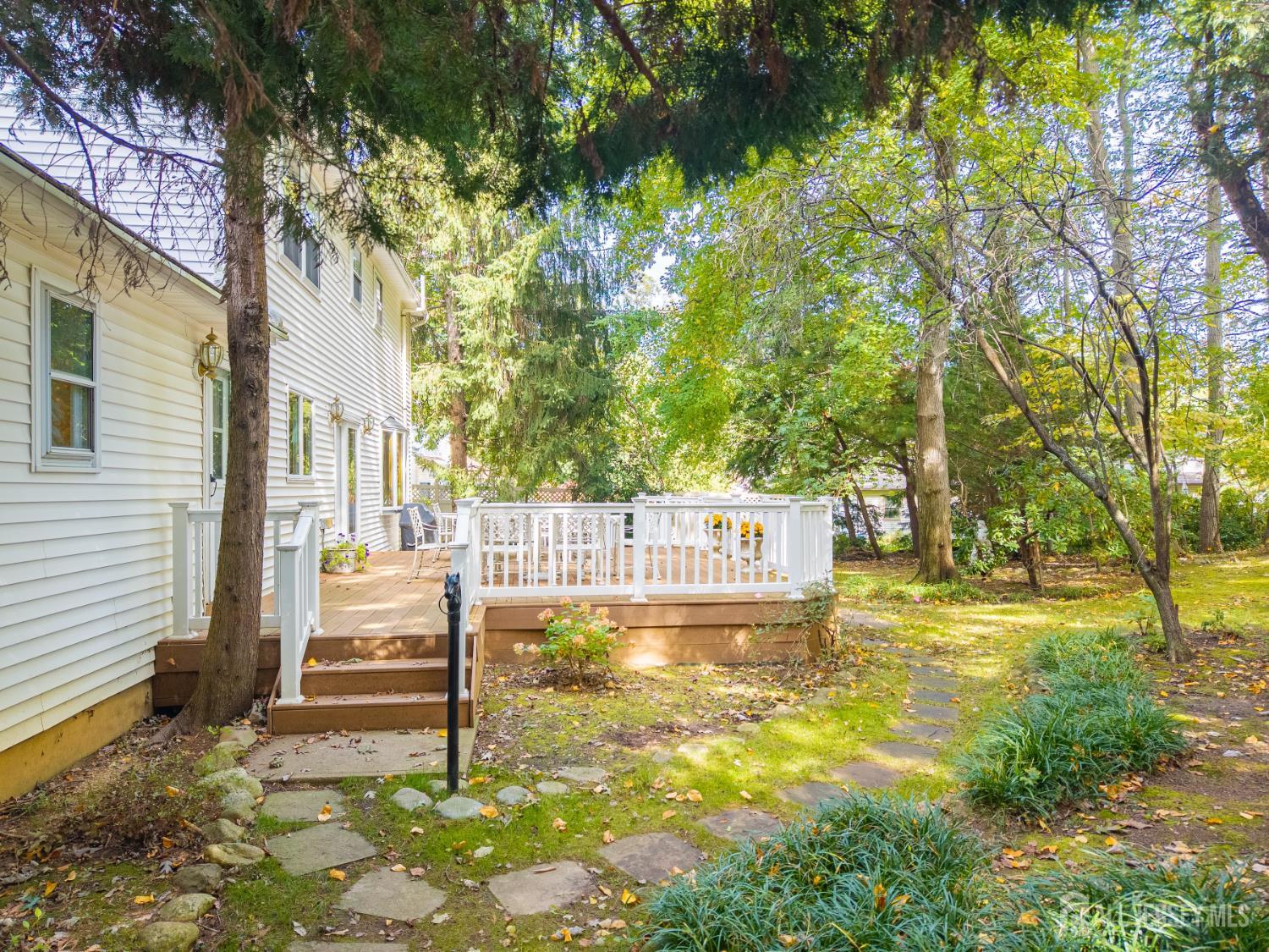 15 Cherokee Road East Brunswick NJ 08816