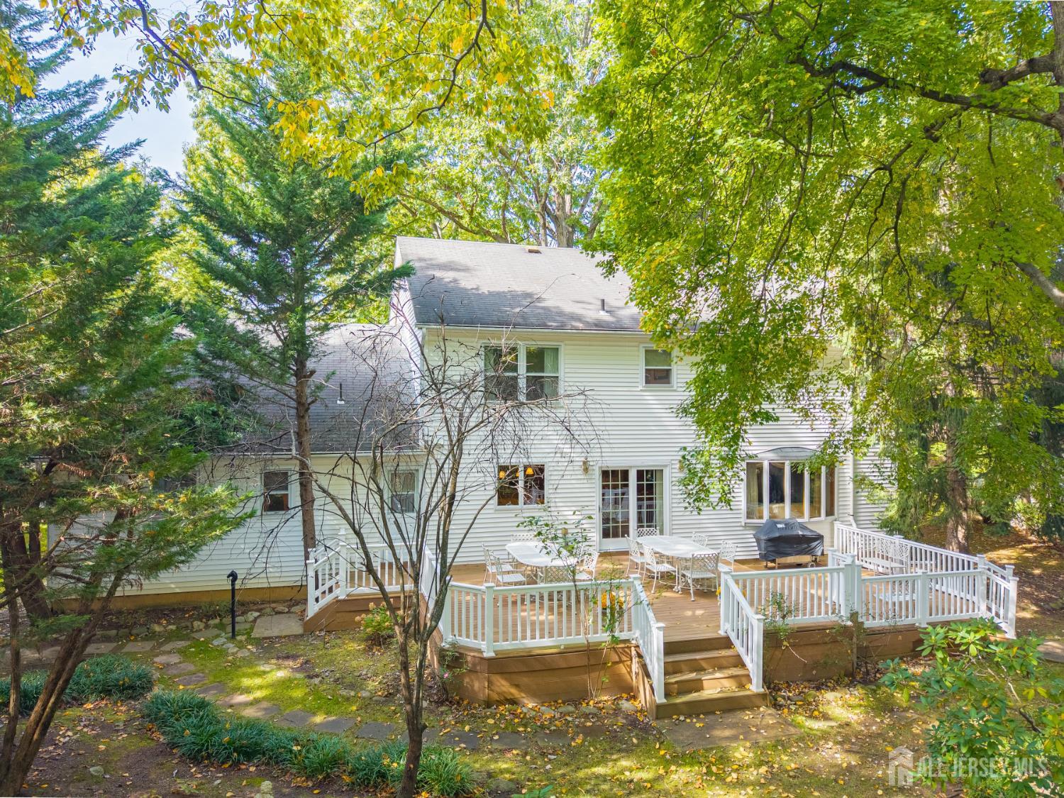 15 Cherokee Road East Brunswick NJ 08816