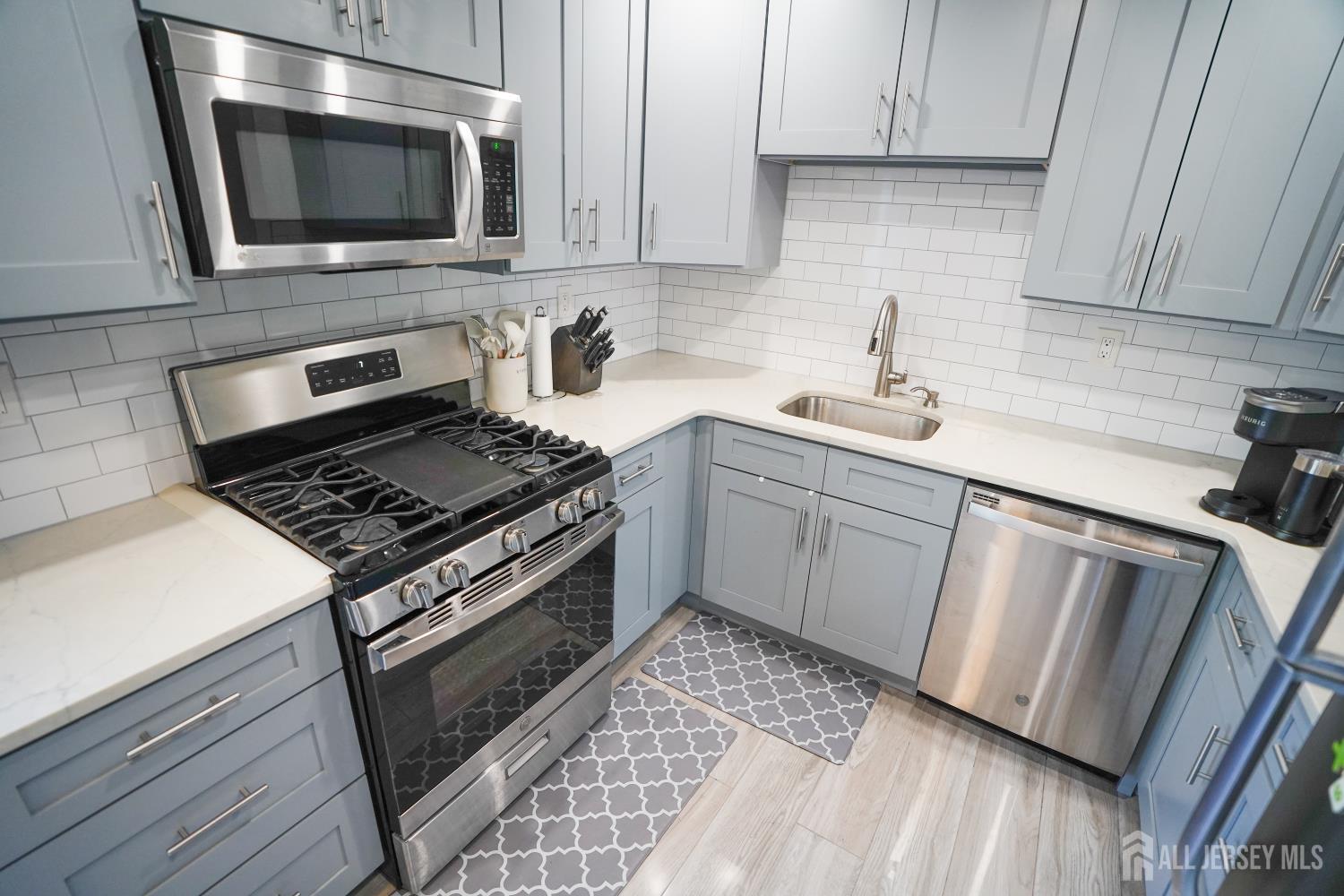 18 Keith Court South Brunswick NJ 08824