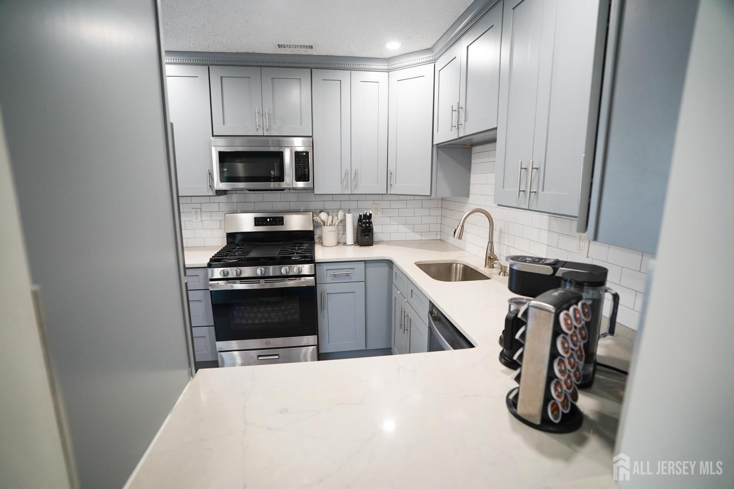 18 Keith Court South Brunswick NJ 08824