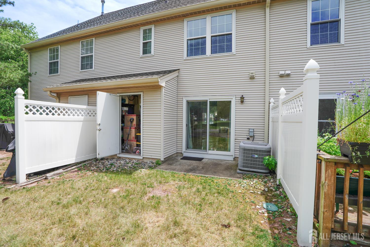 18 Keith Court South Brunswick NJ 08824