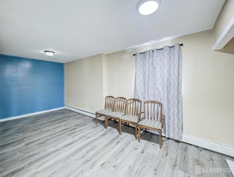 42 Mercer Street Carteret NJ 07008