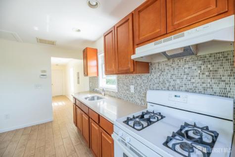 33 Cliffwood Way Old Bridge NJ 08879