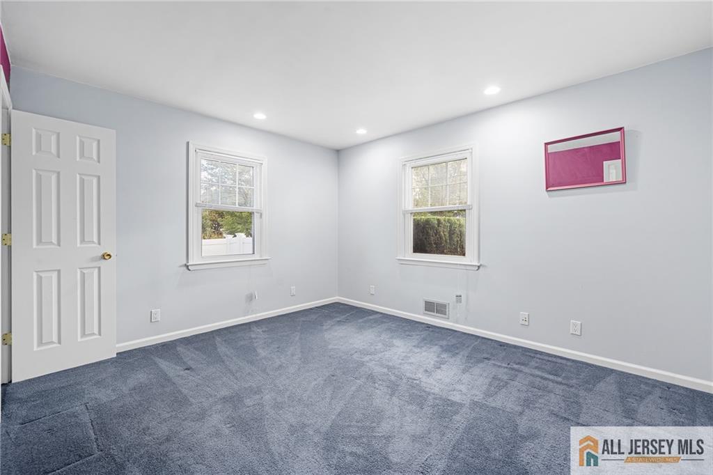 15 Chestnut Street Edison NJ 08817