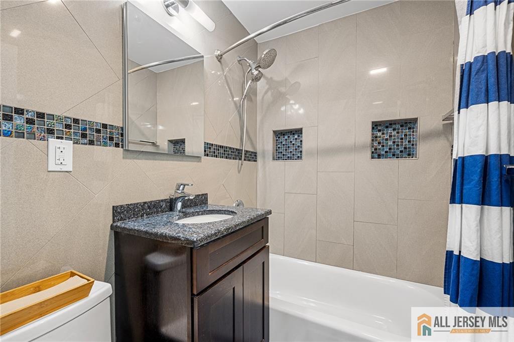 15 Chestnut Street Edison NJ 08817