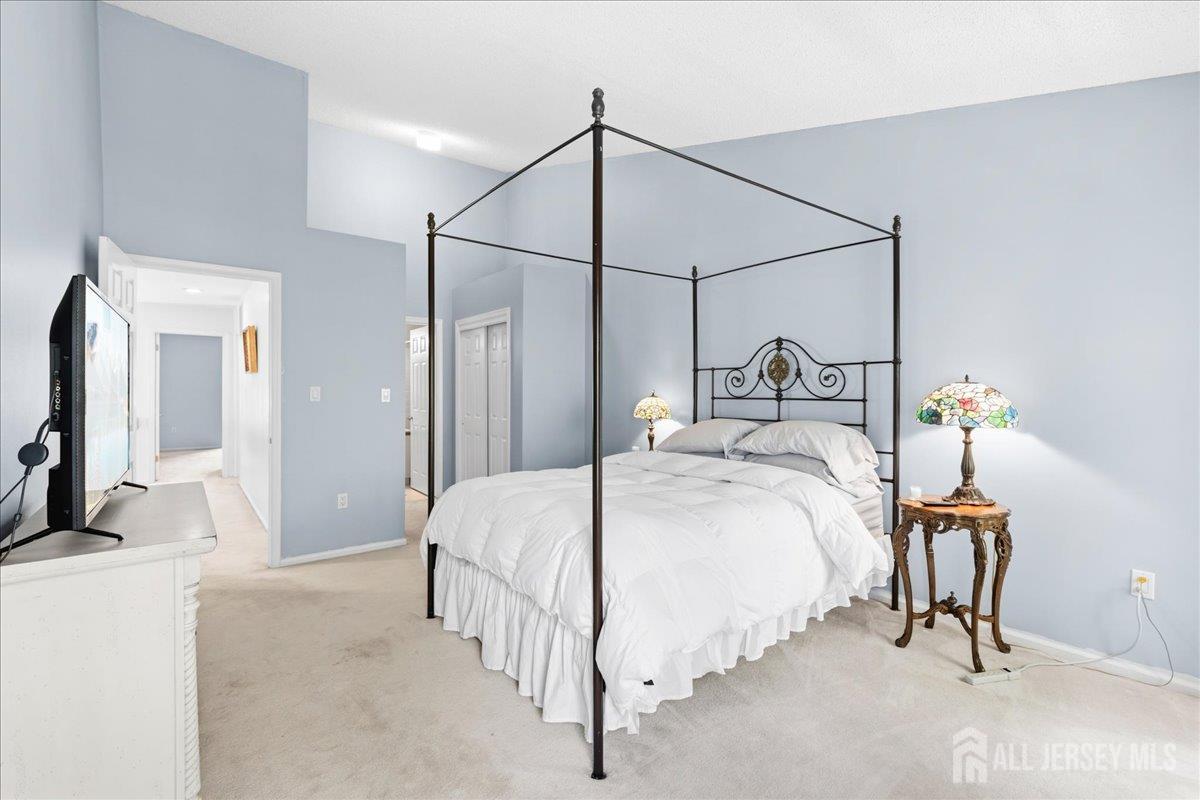 57 W Countryside Drive South Brunswick NJ 08540