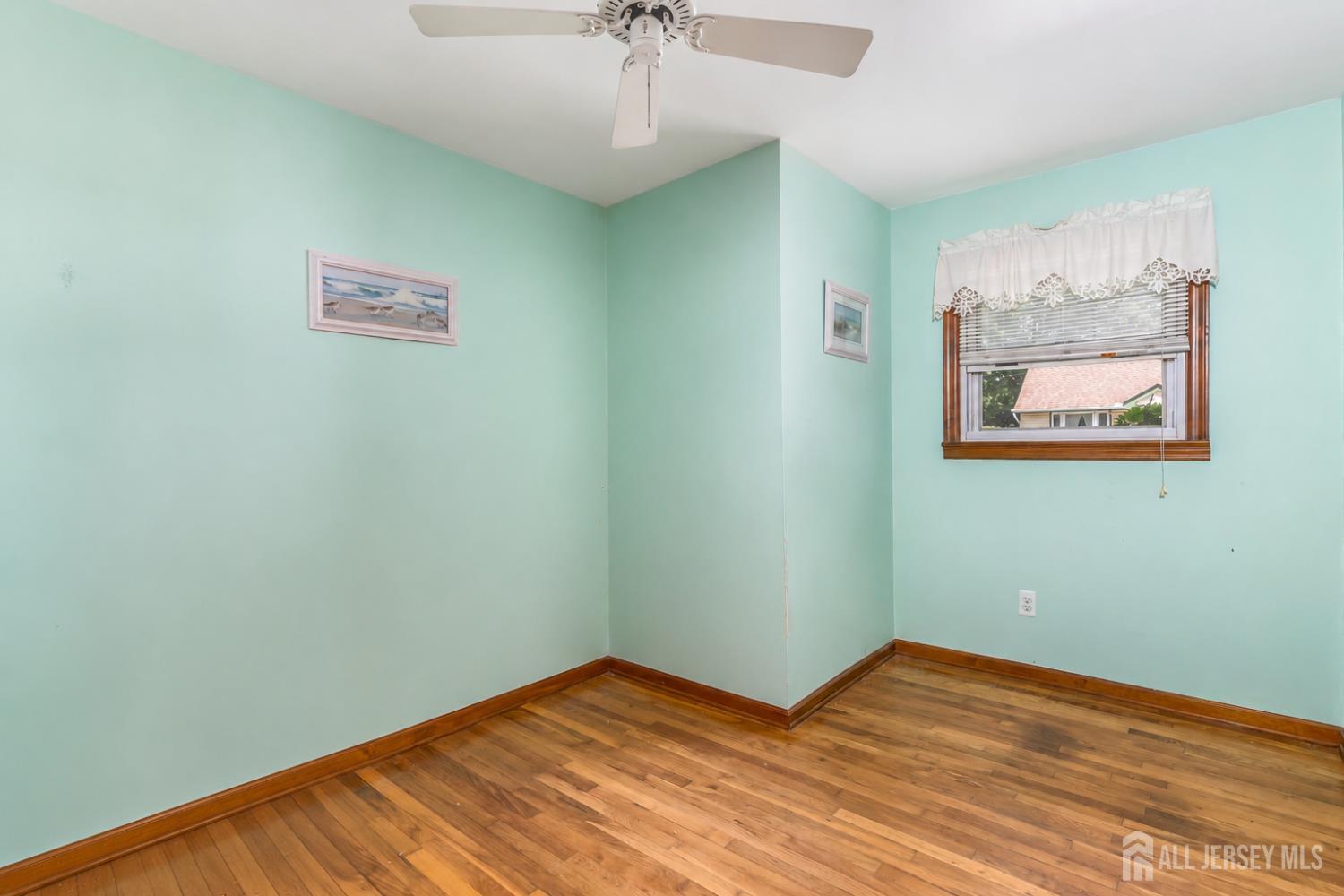 44 Garfield Place Sayreville NJ 08859