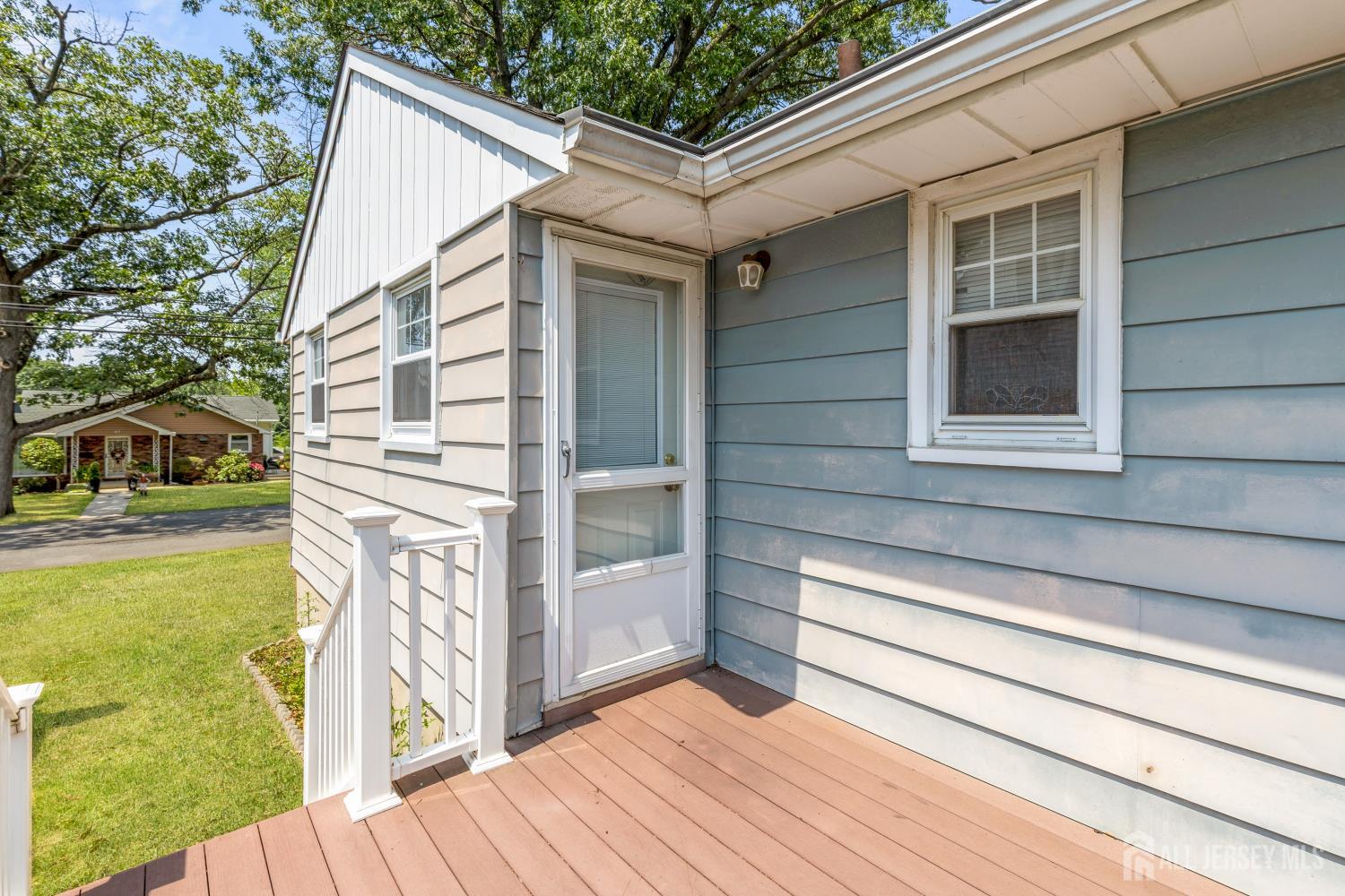 44 Garfield Place Sayreville NJ 08859