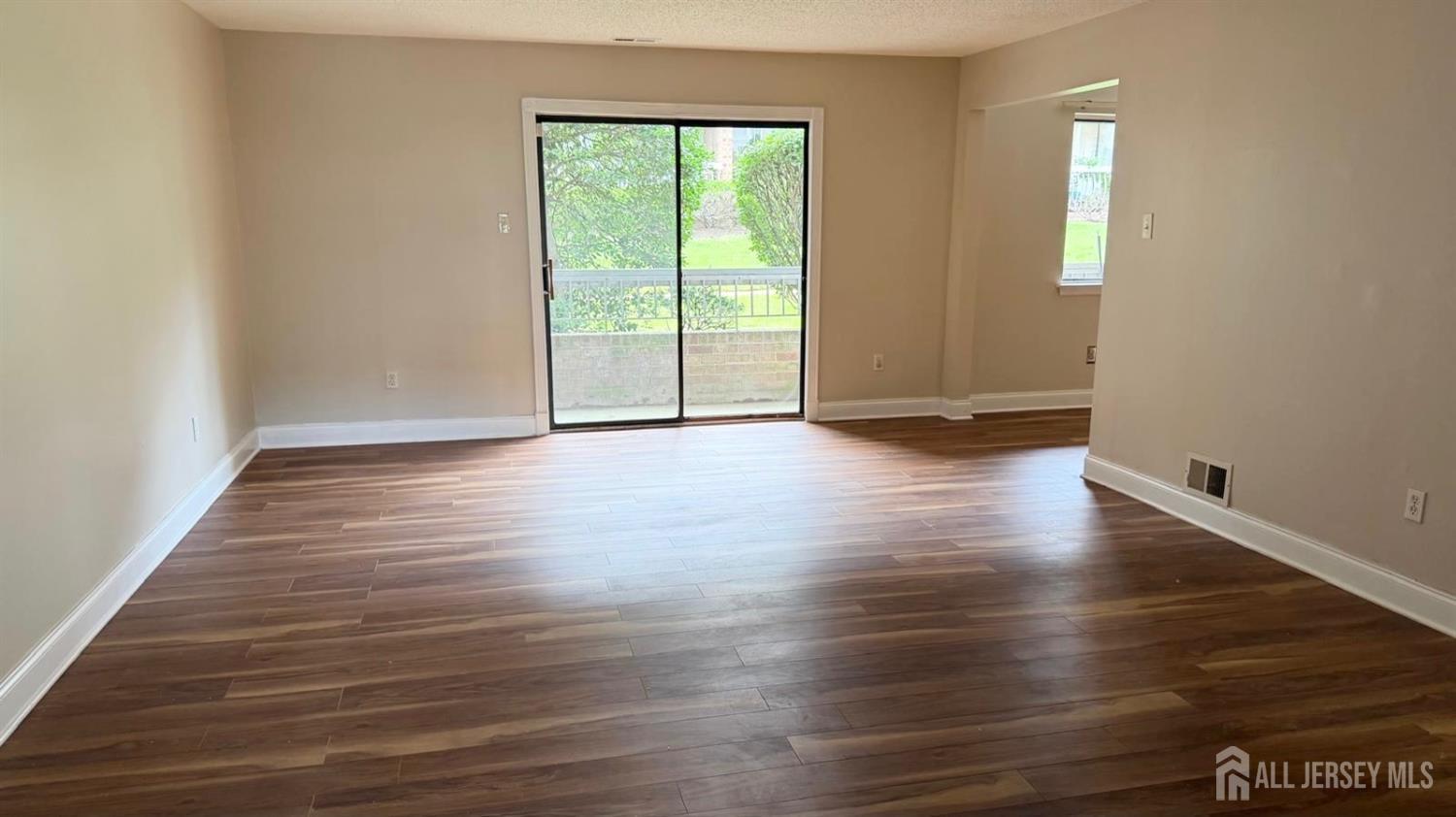 609 Edison Glen Terrace Edison NJ 08837