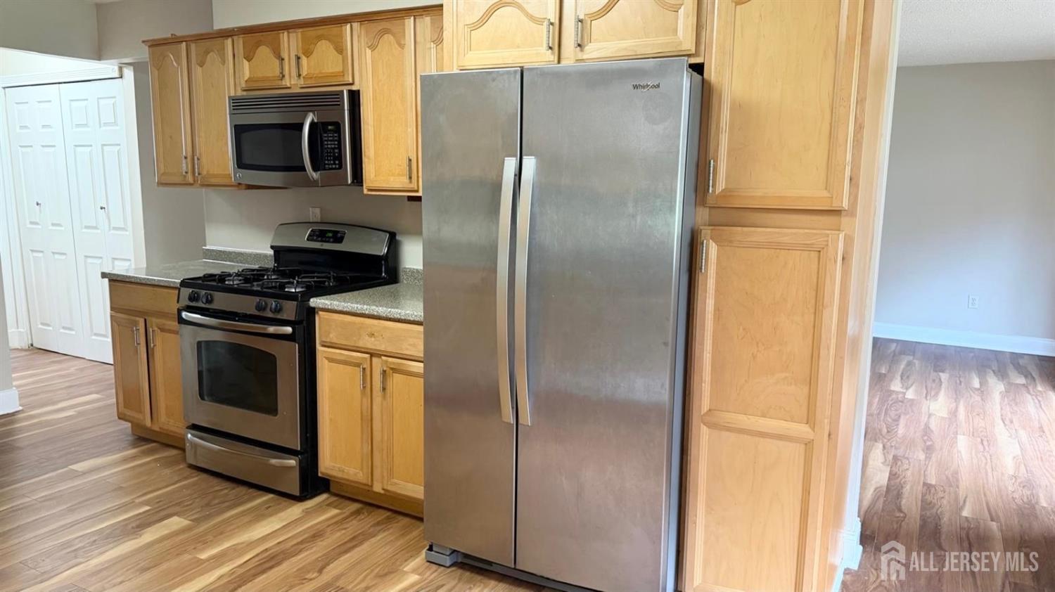 609 Edison Glen Terrace Edison NJ 08837