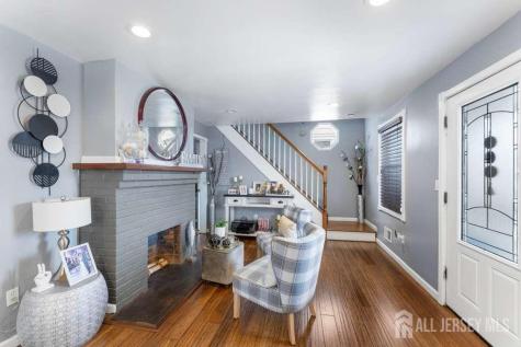 902 Lee Avenue North Brunswick NJ 08902