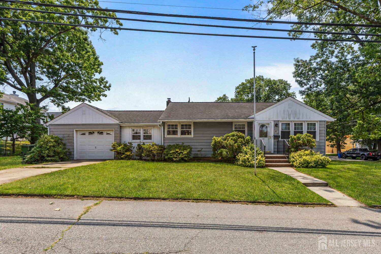 44 Garfield Place Sayreville NJ 08859