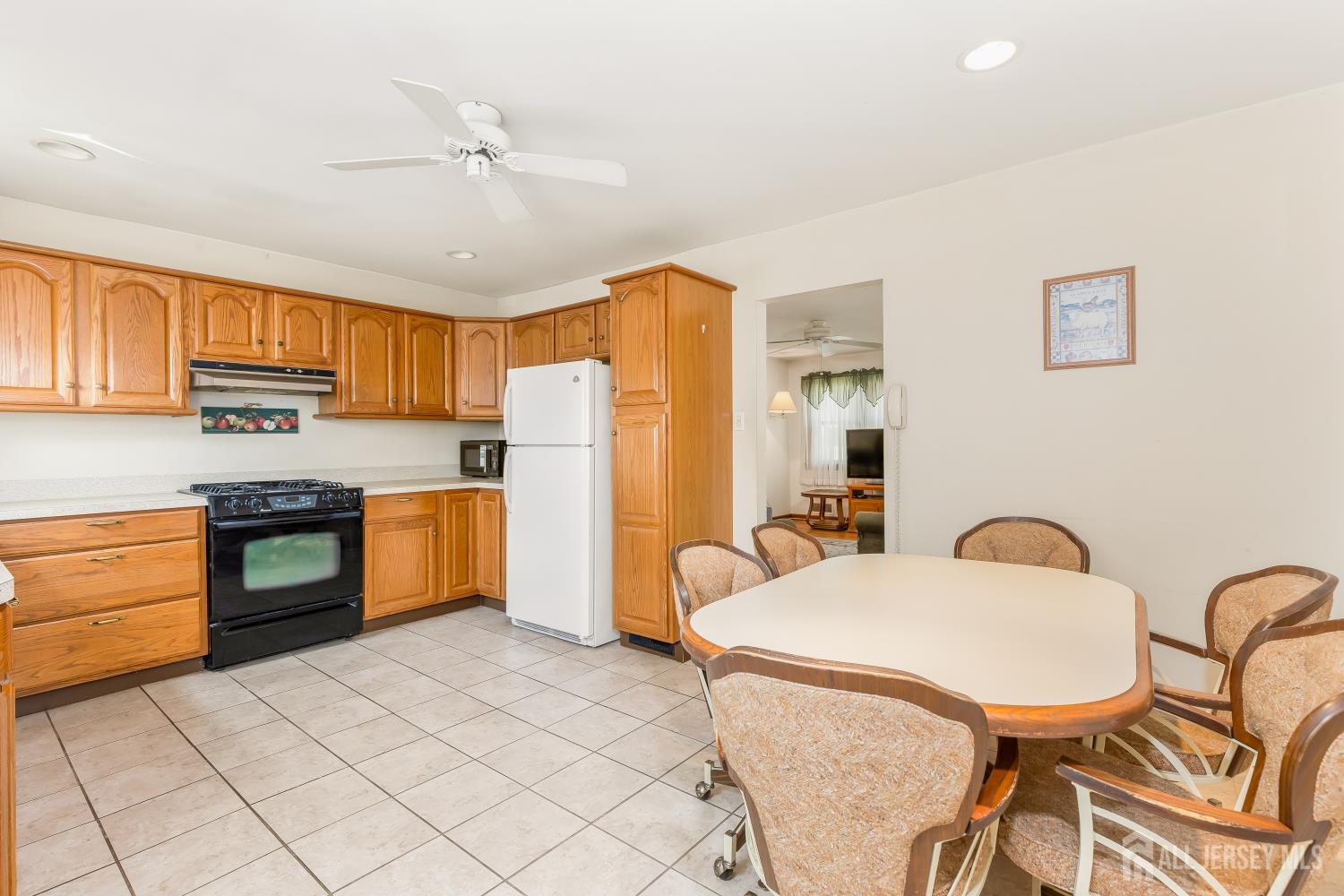 44 Garfield Place Sayreville NJ 08859