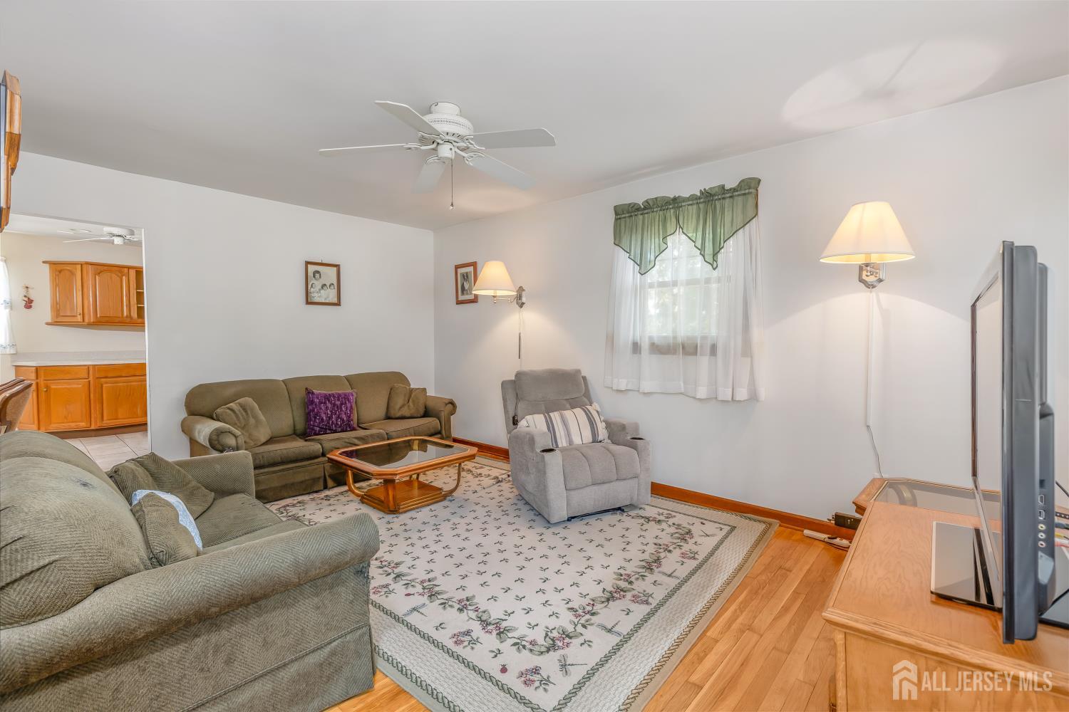 44 Garfield Place Sayreville NJ 08859