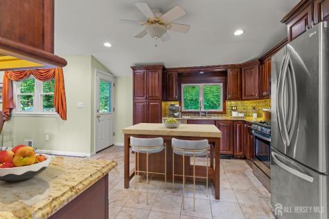 20 Valley Vale Drive Old Bridge NJ 08857