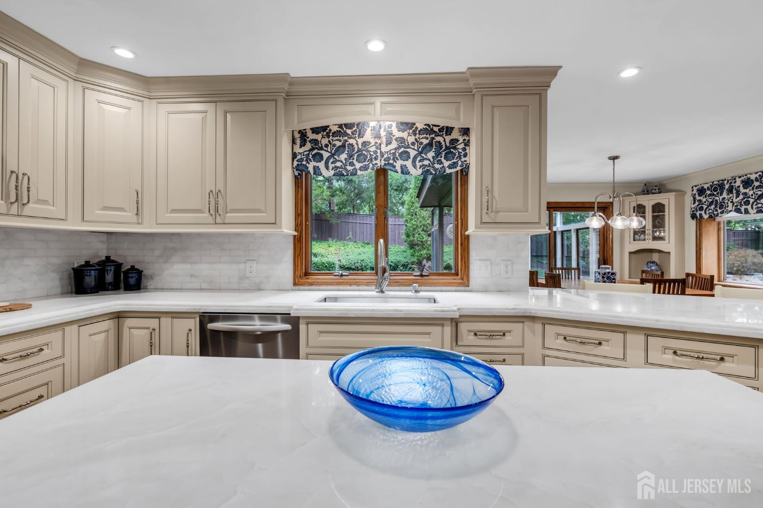 2520 Autumn Drive Wall NJ 08736