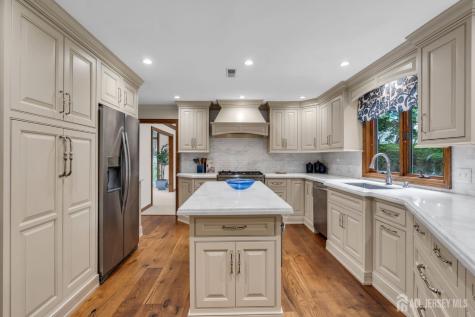 2520 Autumn Drive Wall NJ 08736