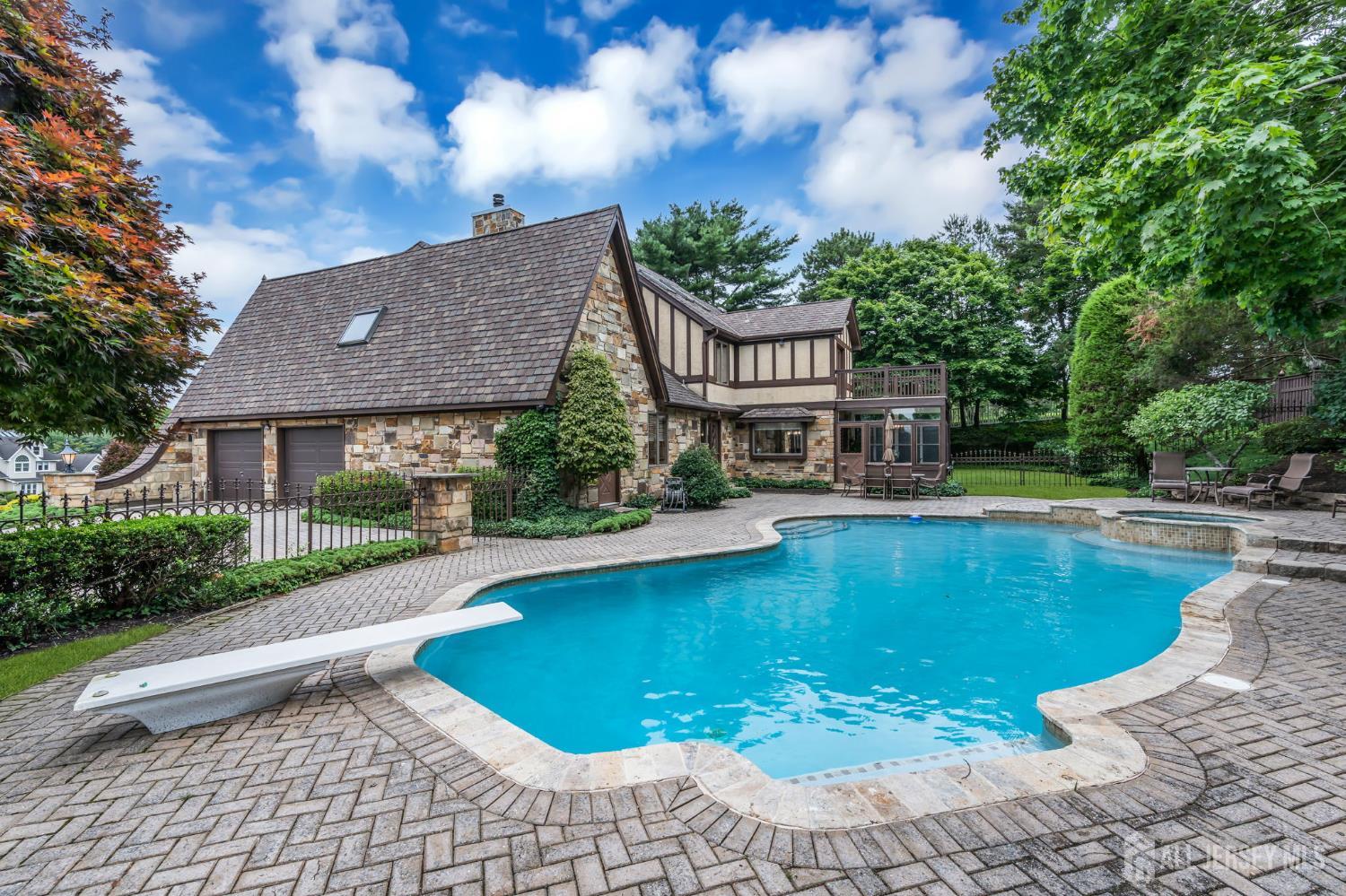 2520 Autumn Drive Wall NJ 08736