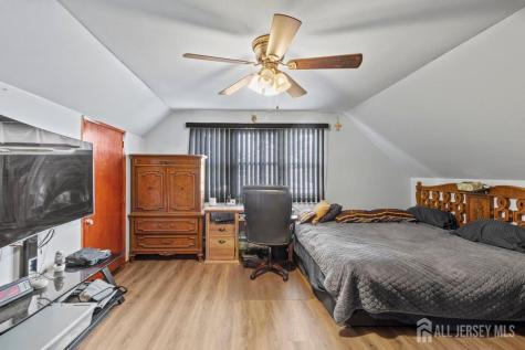 74 Beaverdale Lane Willingboro NJ 08046