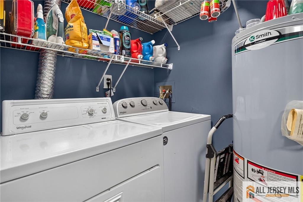 1914 Bayhead Drive Parlin NJ 08859