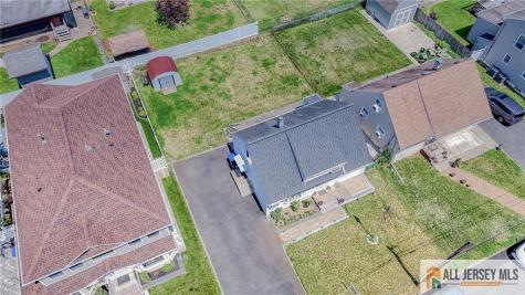 7 W James Place Iselin NJ 08830