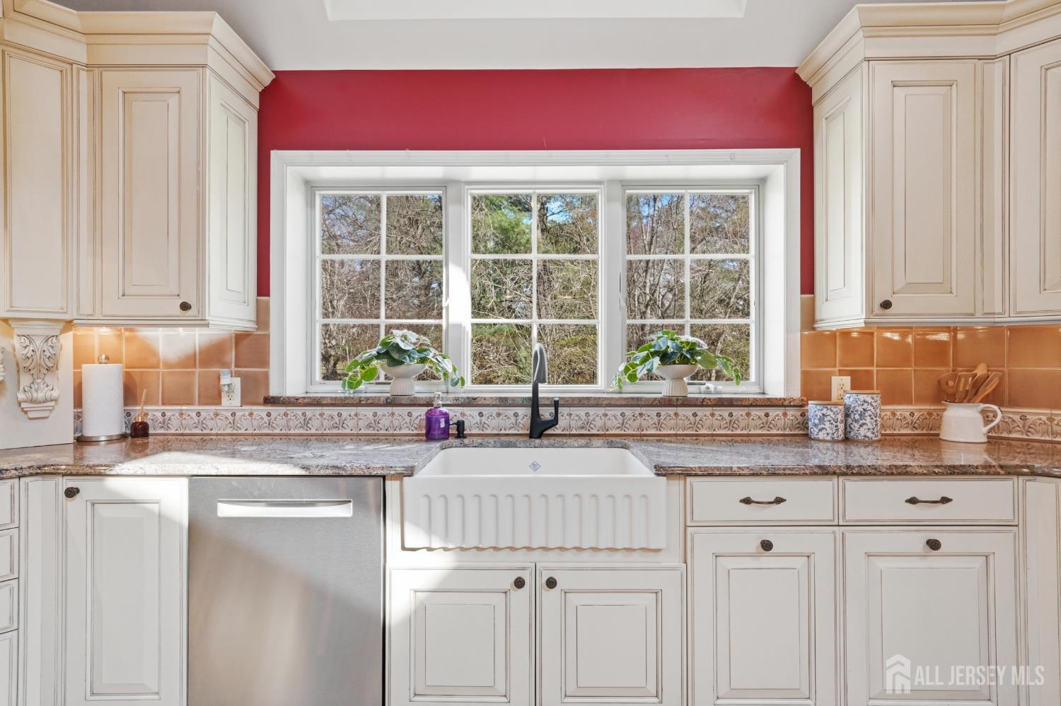 7 Monroe Place Cranbury NJ 08512