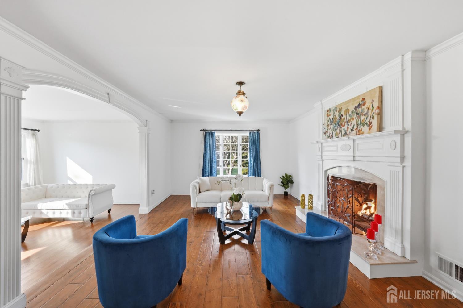 7 Monroe Place Cranbury NJ 08512