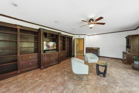 7 Monroe Place Cranbury NJ 08512