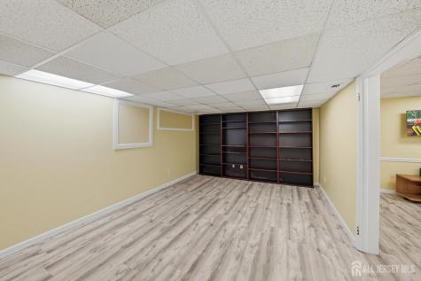 7 Monroe Place Cranbury NJ 08512