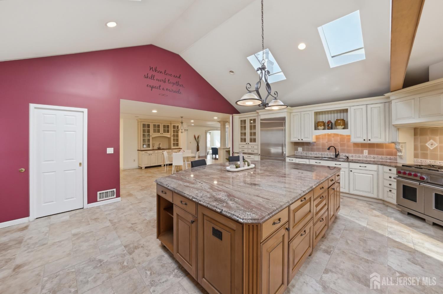 7 Monroe Place Cranbury NJ 08512