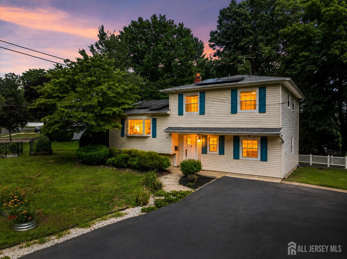 8 Alpine Court East Brunswick NJ 08816