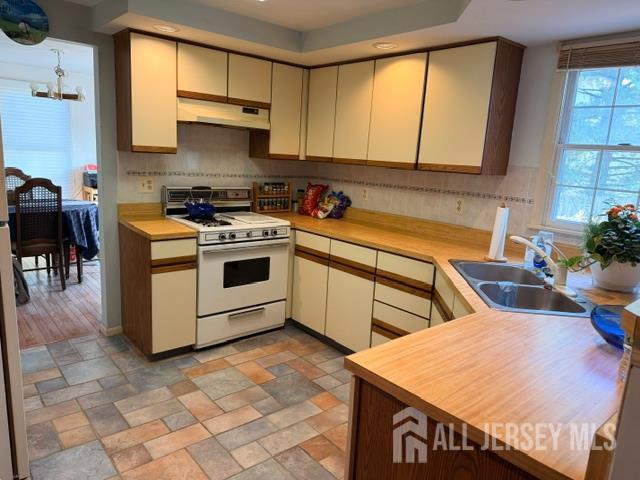 947 E Lincoln Avenue Piscataway NJ 08854