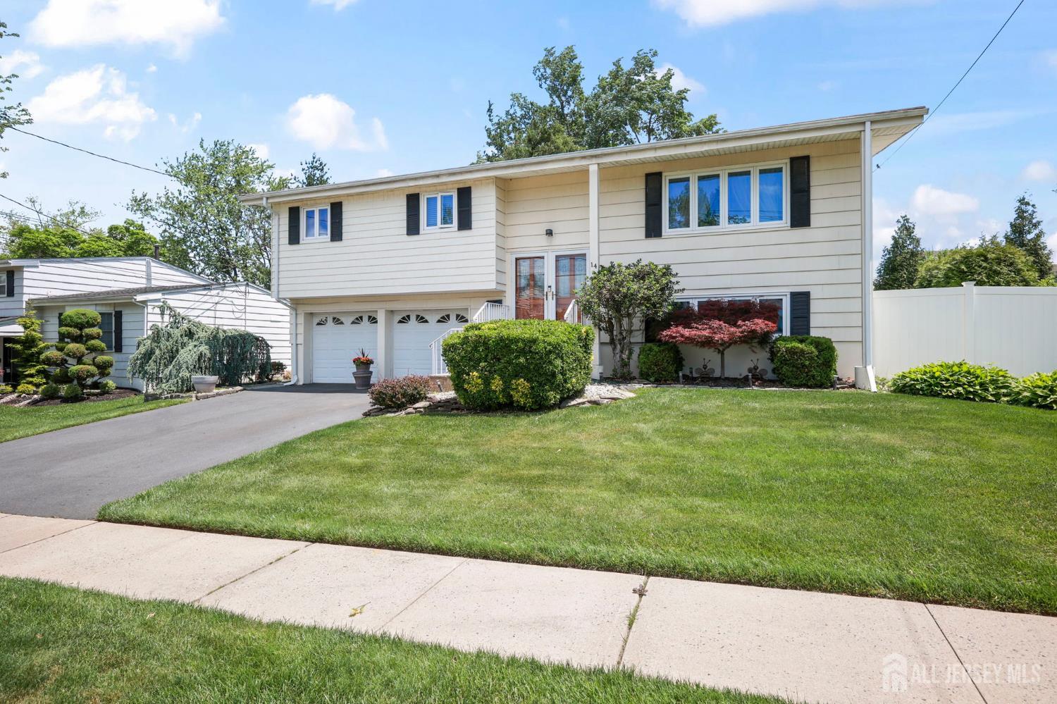 14 Heather Drive Old Bridge NJ 08857