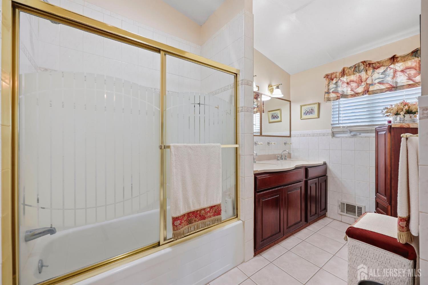 14 Heather Drive Old Bridge NJ 08857