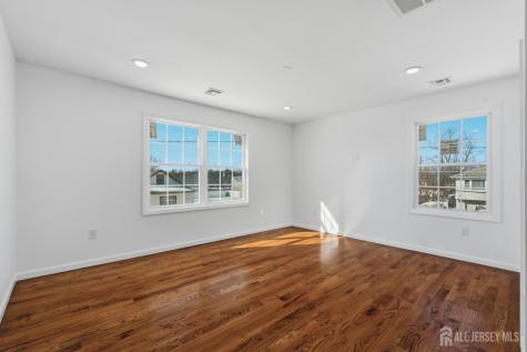31 Davis Avenue Franklin Twsp NJ 08873