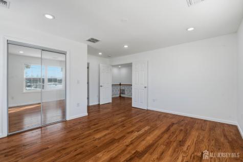 31 Davis Avenue Franklin Twsp NJ 08873
