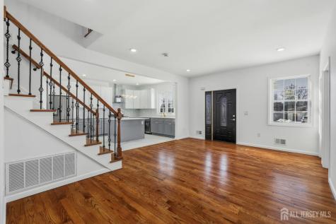 31 Davis Avenue Franklin Twsp NJ 08873