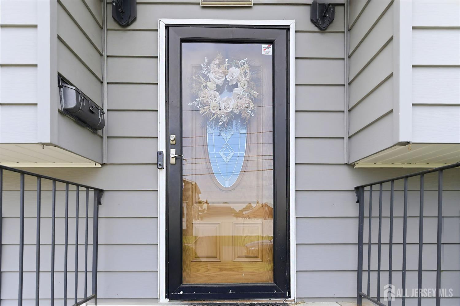 16 E Pleasant Avenue Sewaren NJ 07077