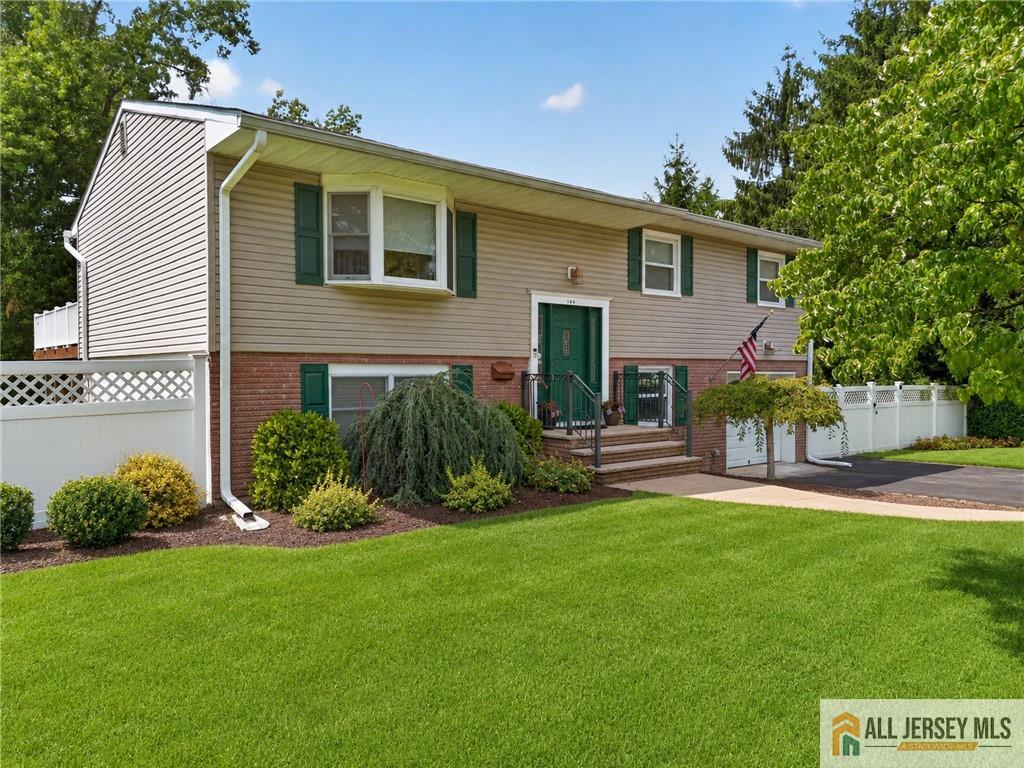 104 Pinewood Road Howell NJ 07731