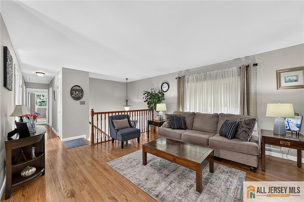 104 Pinewood Road Howell NJ 07731