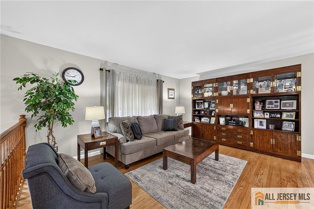 104 Pinewood Road Howell NJ 07731