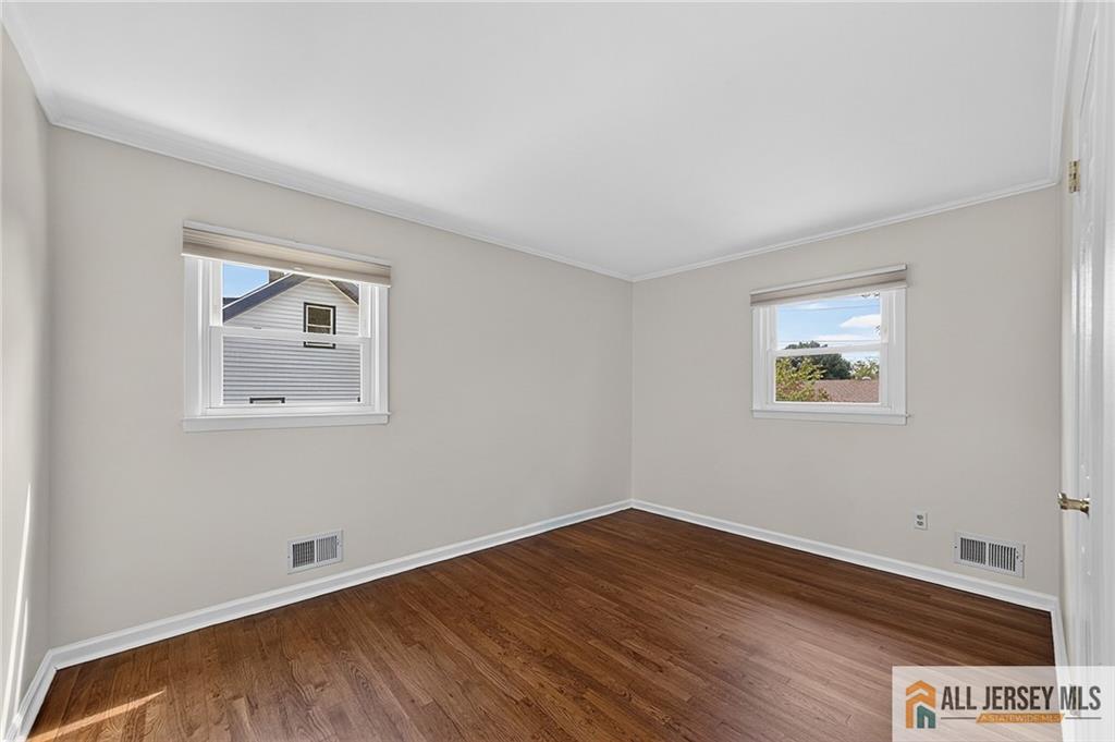 18 Lincoln Avenue East Brunswick NJ 08816